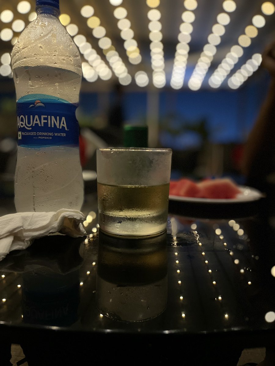 MeSha805's tweet photo. Drinking alcohol is injurious to health 🥃 https://t.co/aofvqZhf7d