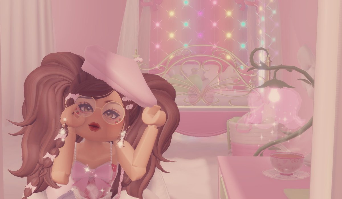 100k diamonds giveaway !

✧ follow me + @Seraphviele w/🔔
✧ like and repost

stay active 
#robux #royalehigh