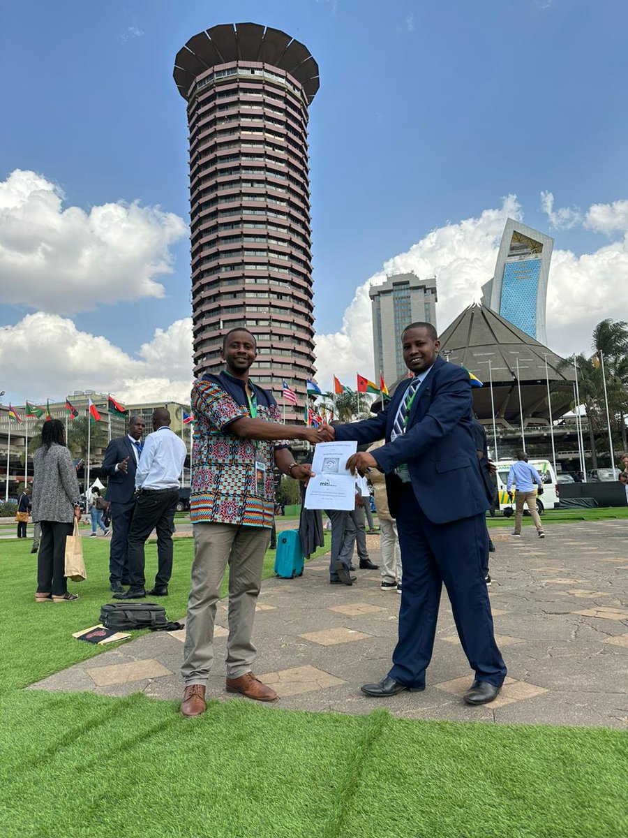 Exciting news from #AfricaClimateSummit23!  <a href="/marsabit_garden/">Marsabit Botanical Garden</a> is thrilled to announce its official partnership with <a href="/MitiAlliance/">Miti Alliance</a>.Together,they will work towards preserving biodiversity,combating climate change,and promoting sustainable practices 🌱🤝 
#Sustainability #Miyawaki