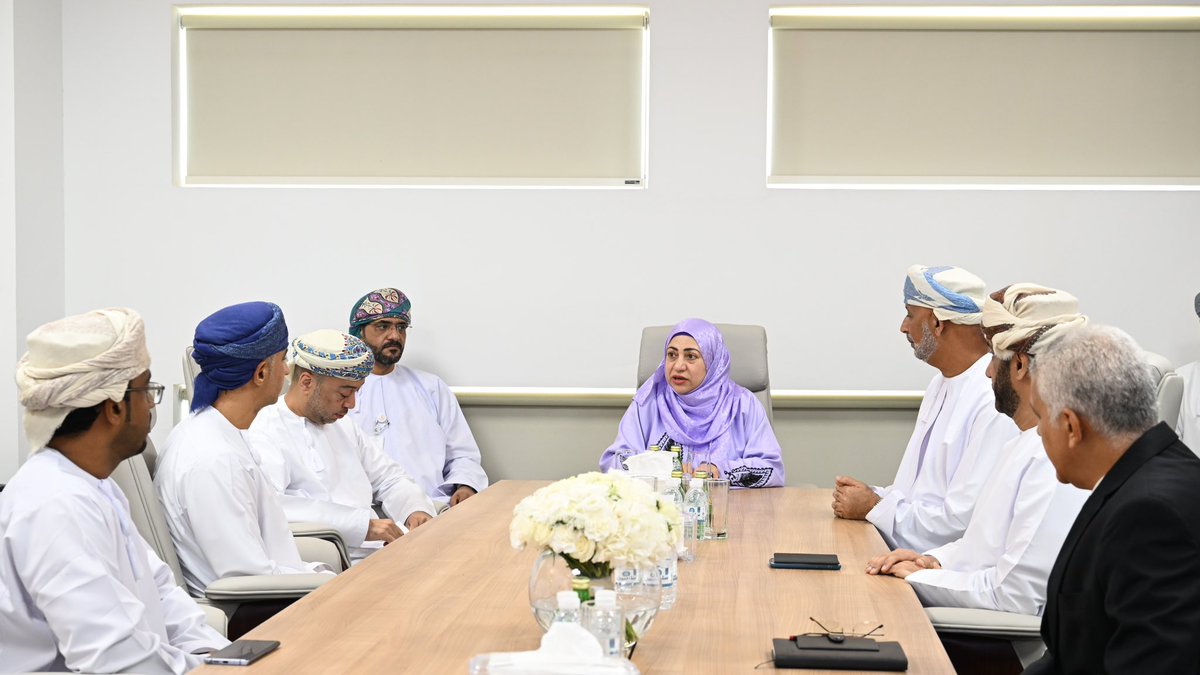 moheriom's tweet photo. زارت معالي أ.د رحمة المحروقية مجموعة طيبا الطبية بمقرها بمنطقة الرسيل الصناعية بولاية السيب، رافق معاليها خلال الزيارة عدد من المسؤولين من قطاع #البحث_العلمي والابتكار، والدكتور خالد الرصادي مدير مركز البحوث الطبية بجامعة السلطان قابوس،.. https://t.co/0R8oGdxAW7