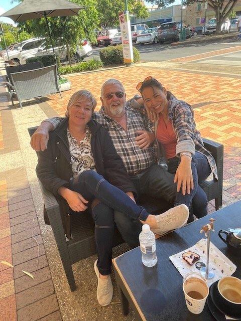 KelliG111's tweet photo. Dad being a ladies man. #FlyHighBri https://t.co/9GyPLttg07