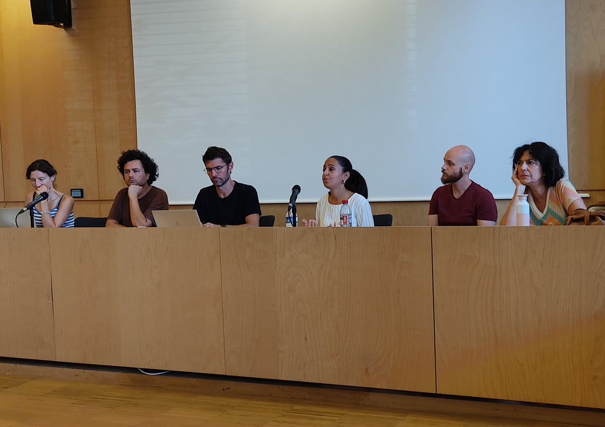 EURArTeC's tweet photo. #RentréeM1 ArTeC J2
🌎🌏🌍 Présentation des relations internationales des universités @UnivParis8 et @UParisNanterre pour préparer le semestre 1 du master 2 lequel se déroule obligatoirement à l'étranger pour nos étudiant•es ✈️
#international #erasmus #horsEurope #Micefa https://t.co/6jEdDixvRe