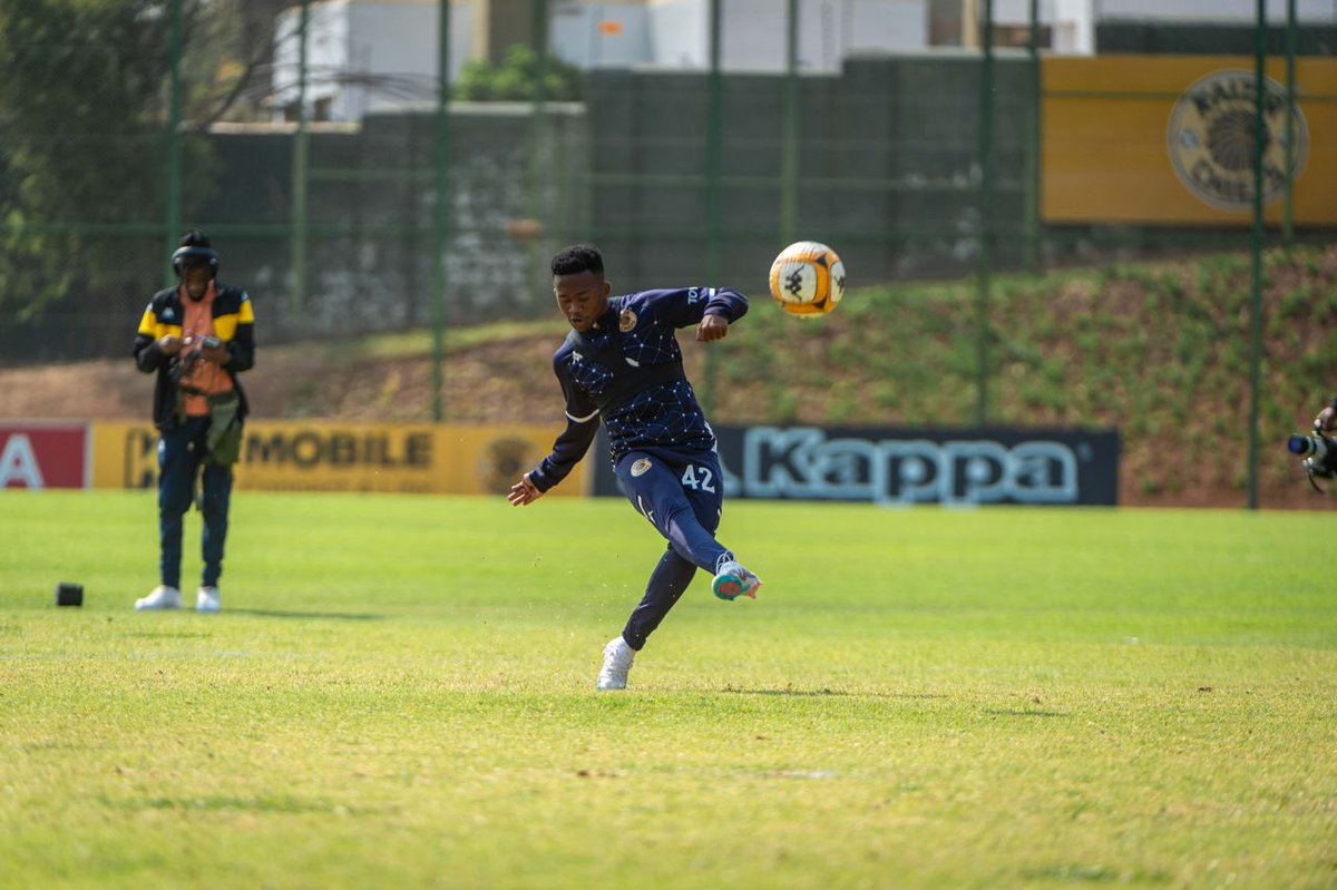 KaizerChiefs's tweet photo. ❤️✌️#Amakhosi4Life #Khosified https://t.co/DWpkcM0wsY
