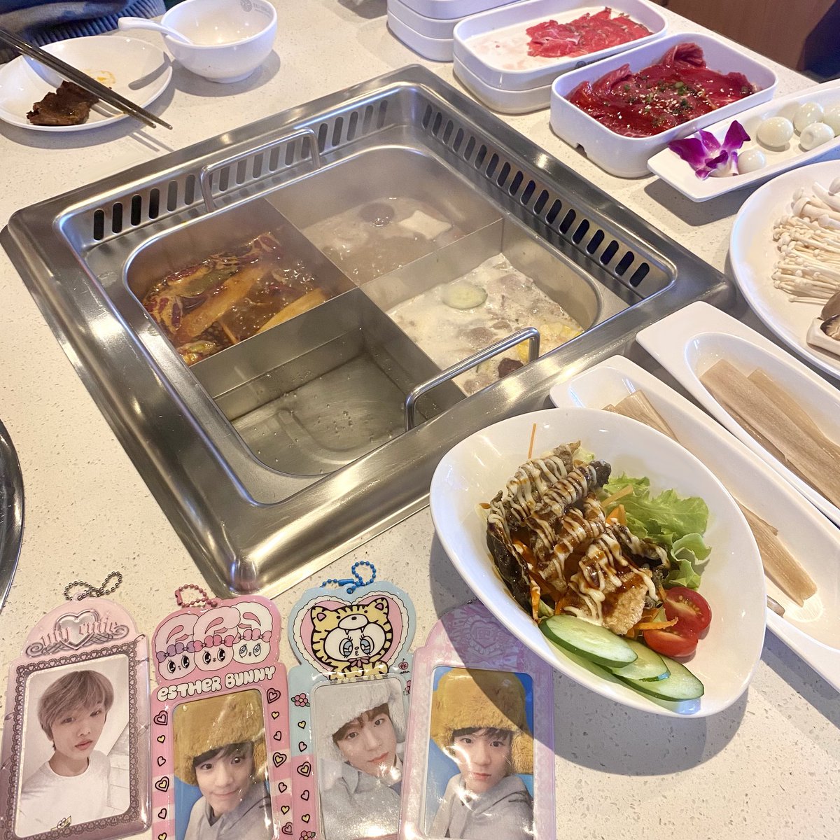 Bibbidiboooh's tweet photo. ౨ৎ #Jormorrupdate
date : 07/09/2023
𓇼 social studies : คู่มือตะลุยโจทย์สังคม a-level 5/15
𓇼 english : Tu-get sentence completion review-test 5/12 , Cu-tep grammar จบเล่ม ✓
𓇼 thai : แนวข้อสอบ a-level จบเล่ม ✓
𓇼 medical aptitude : ความถนัดแพทย์ จบเล่ม ✓ https://t.co/3cet2Cwv8N