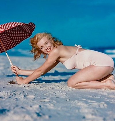 oxley264's tweet photo. MARILYN MONROE
by Andre De Dienes
1949 https://t.co/So6VdlHhIC