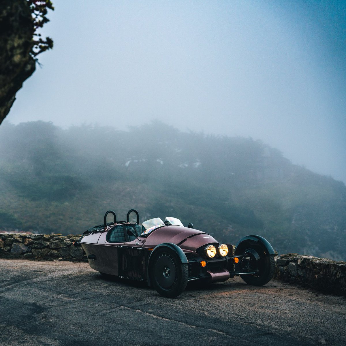 morganmotor's tweet image. A picture postcard from Carmel📍🇺🇸

📸Huckleberry Mountain #Super3 #Carmel #California #Monterey #Morgan