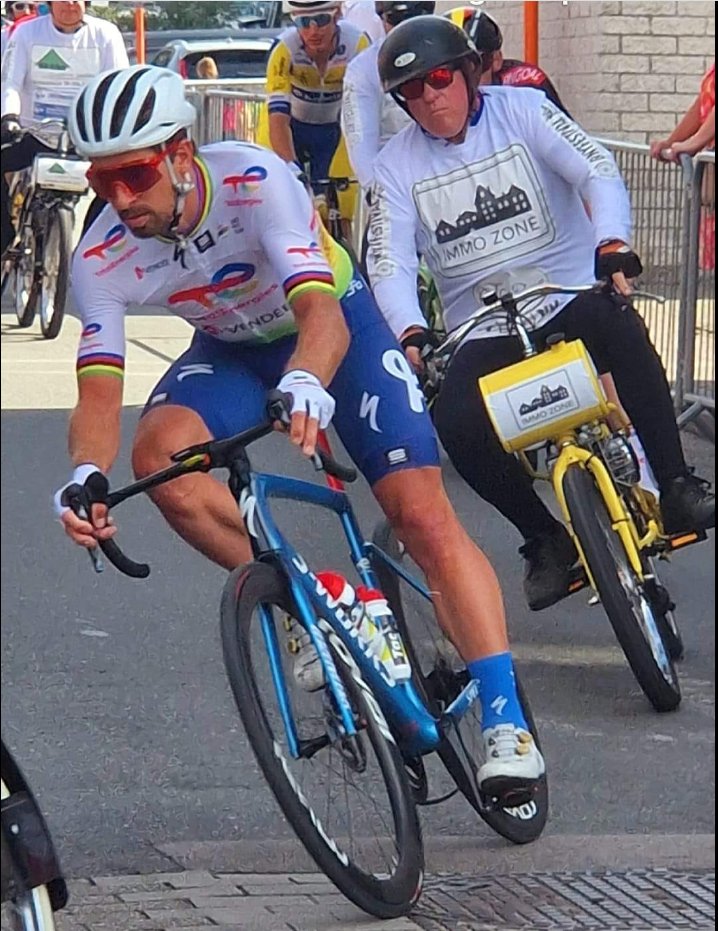 BalaCiclismo's tweet image. Pa lo que ha quedado Sagan 🙁 que ni a globeros domingueros gana 😭😭