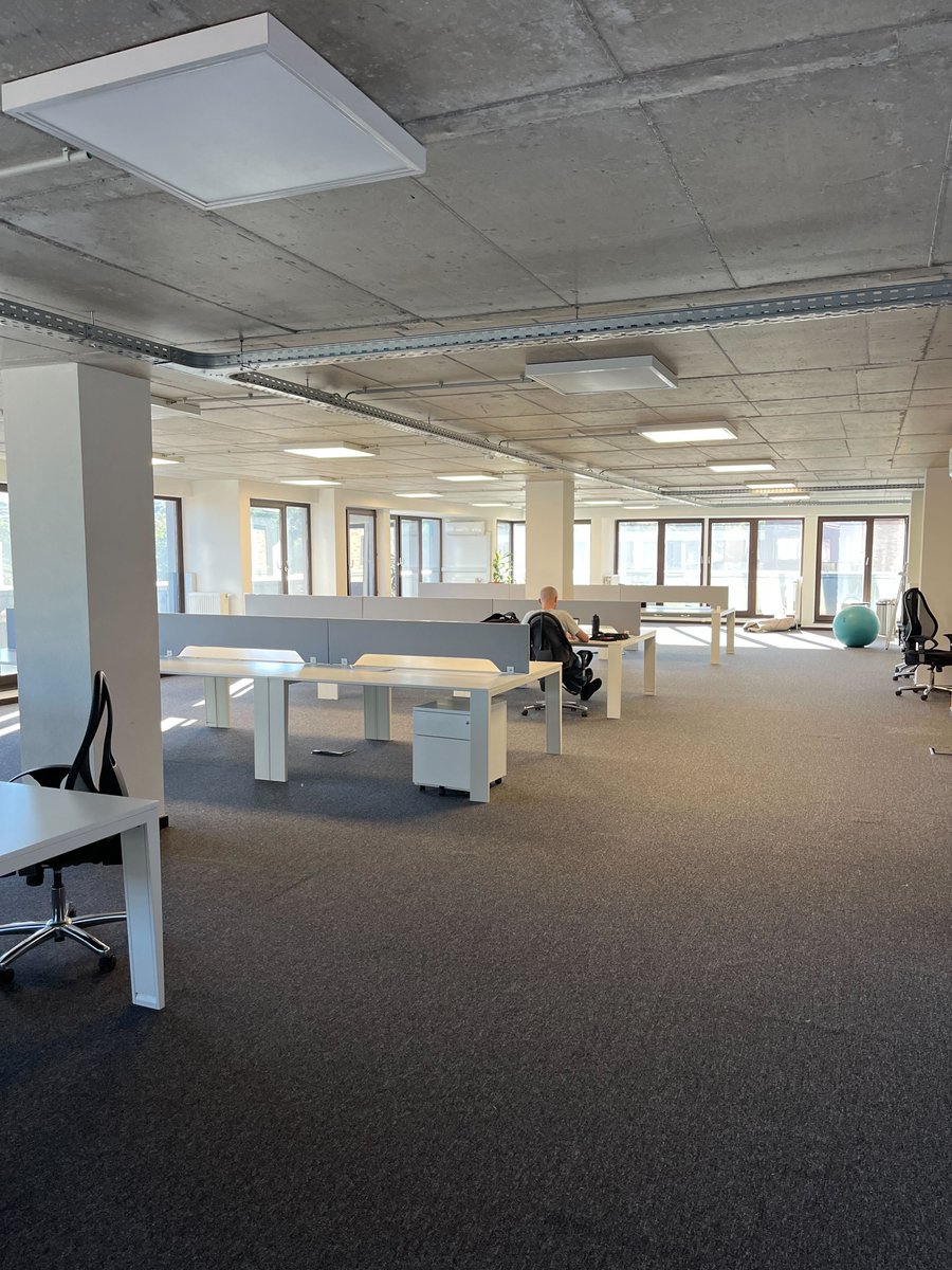 Qualifio tweet media