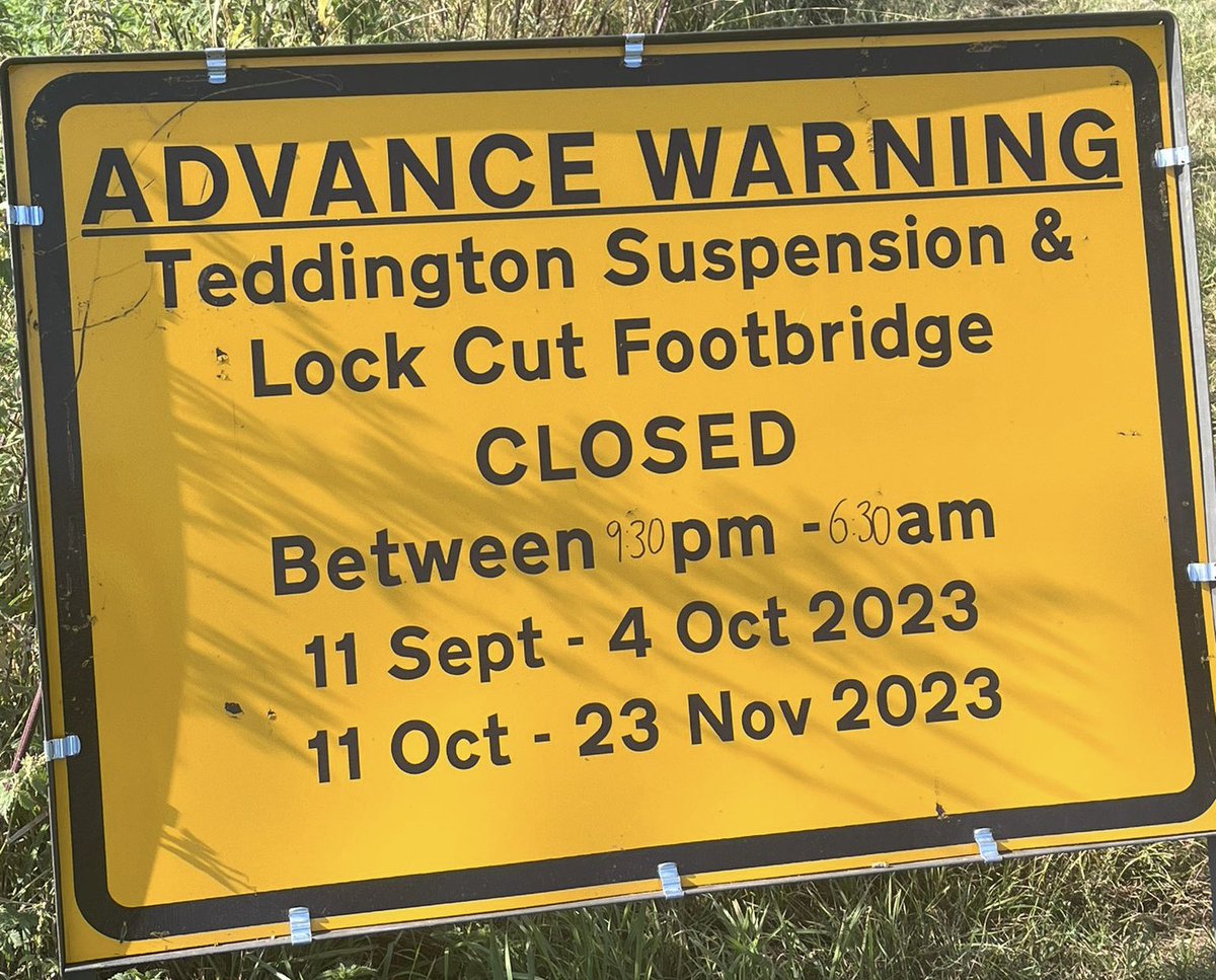 FlyingCloudCafe tweet media