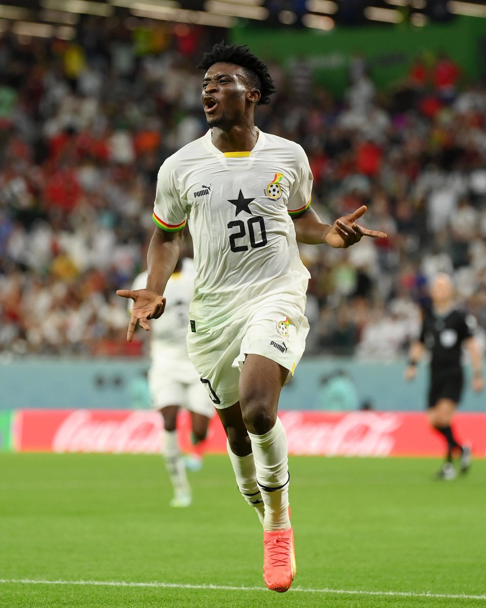 FootballXtraa__'s tweet photo. If Mohammed Kudus scores tonight I’ll give 2 lucky people who likes this tweet Gh200 💪🏾❤️

Make sure to be following me. Winners announced tomorrow Morning 💰👍🏾 https://t.co/M9uL95gYBV