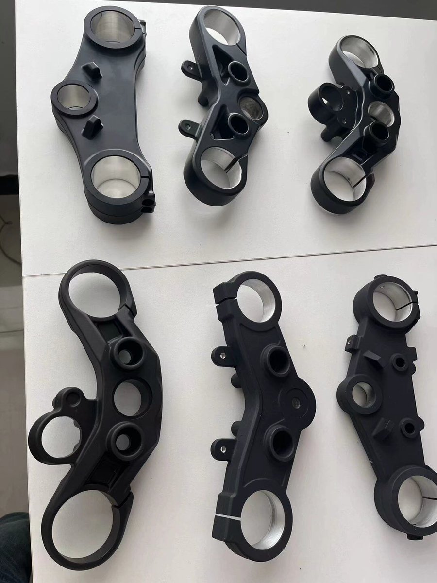 StphenZxw's tweet photo. Do you know how your motorcycle parts are made?

Some parts are forged, some parts are die-cast,

Forging is suitable for parts that require high strength and must be strong and durable.

Die casting is more suitable for parts with thinner walls.

#motorcycleparts #motorcycle https://t.co/2e1jVED1IV