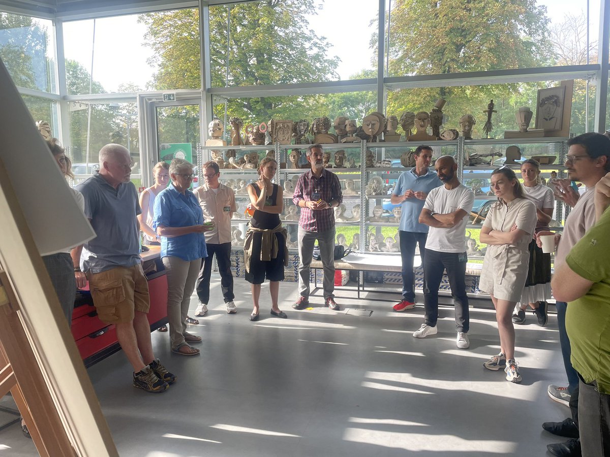 catdrew_'s tweet photo. Thank you @circulareconomy for hosting a wonderful circular design leaders sprint, creating connections across business and institutions to develop enabling conditions for this work. So refreshing and lots of new inspiration :) https://t.co/3I8mhgc7sk