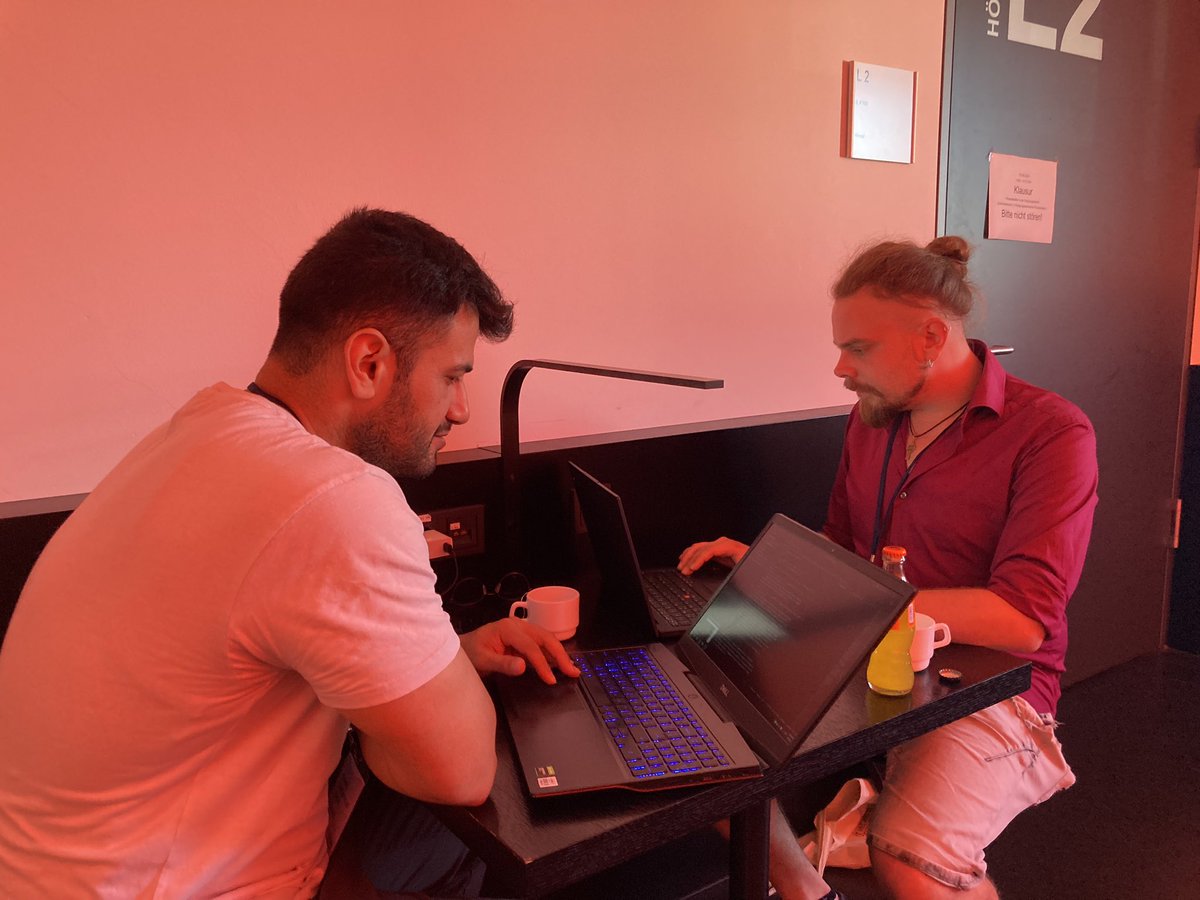 👀Behind the scenes:

Dr. @torstenroeder and his colleagues Seyed and Yannik are making their final preparations for the upcoming paper presentation on the subject of 'On the Relationship Between Interfaces and TEI in Digital Scholarly Editions'
#teimec2023