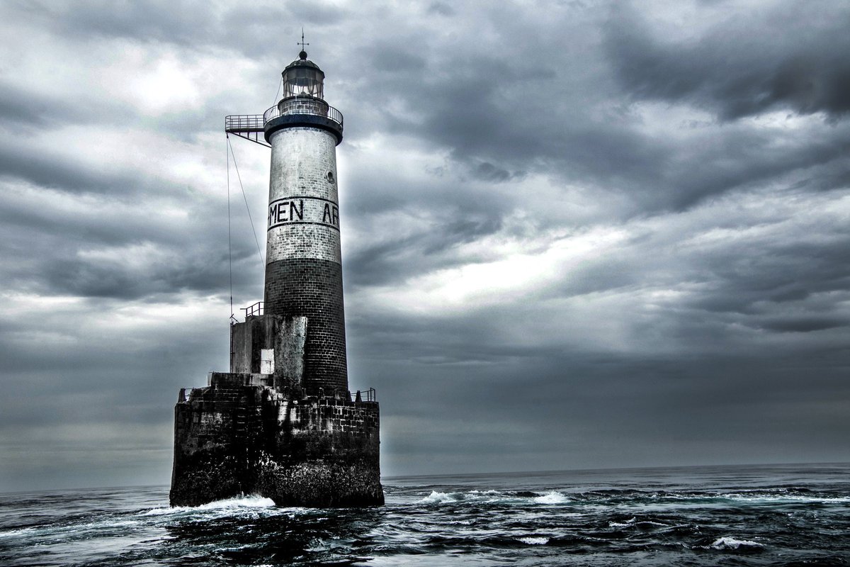 ile de Sein tweet media