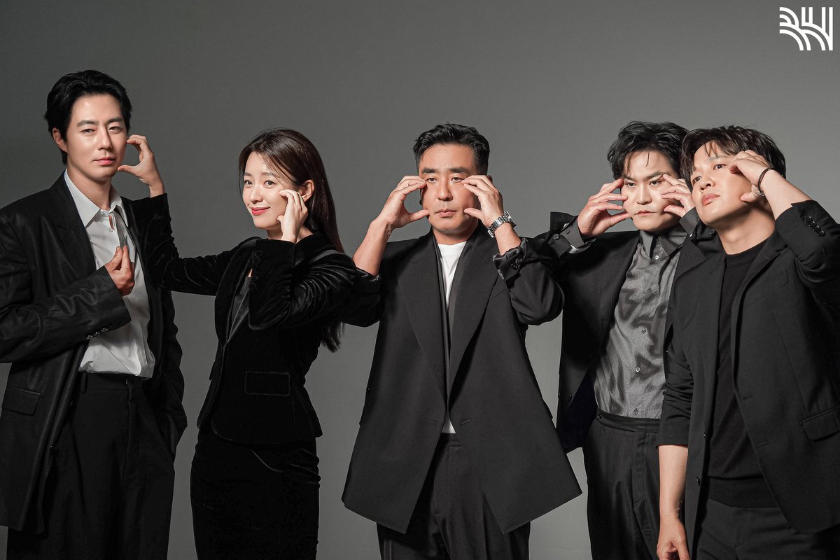 hyovrse's tweet photo. the ahjussis 😭 this is why a variety show with them would slap whole cast are comedians https://t.co/92jKaaRAW5