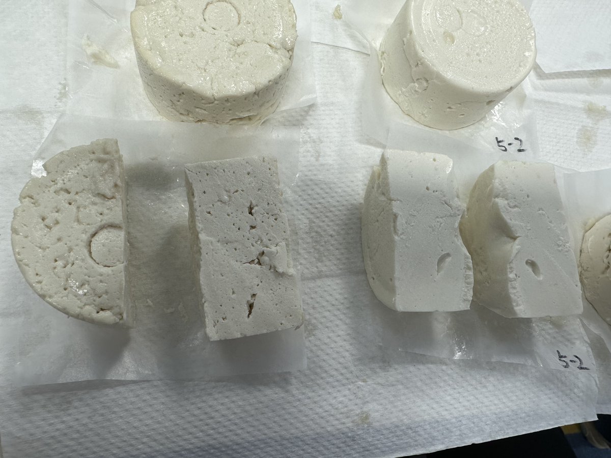 FPGROUP1's tweet photo. ISP emulsification and gel test for meat products

We screened out 6 emulsified products, and tested 6 soy protein isolates in 1:5:5 and 1:4:4 emulsified gels.
#soyprotein #soyproteinisolates #meat #application https://t.co/DevOpcOep8