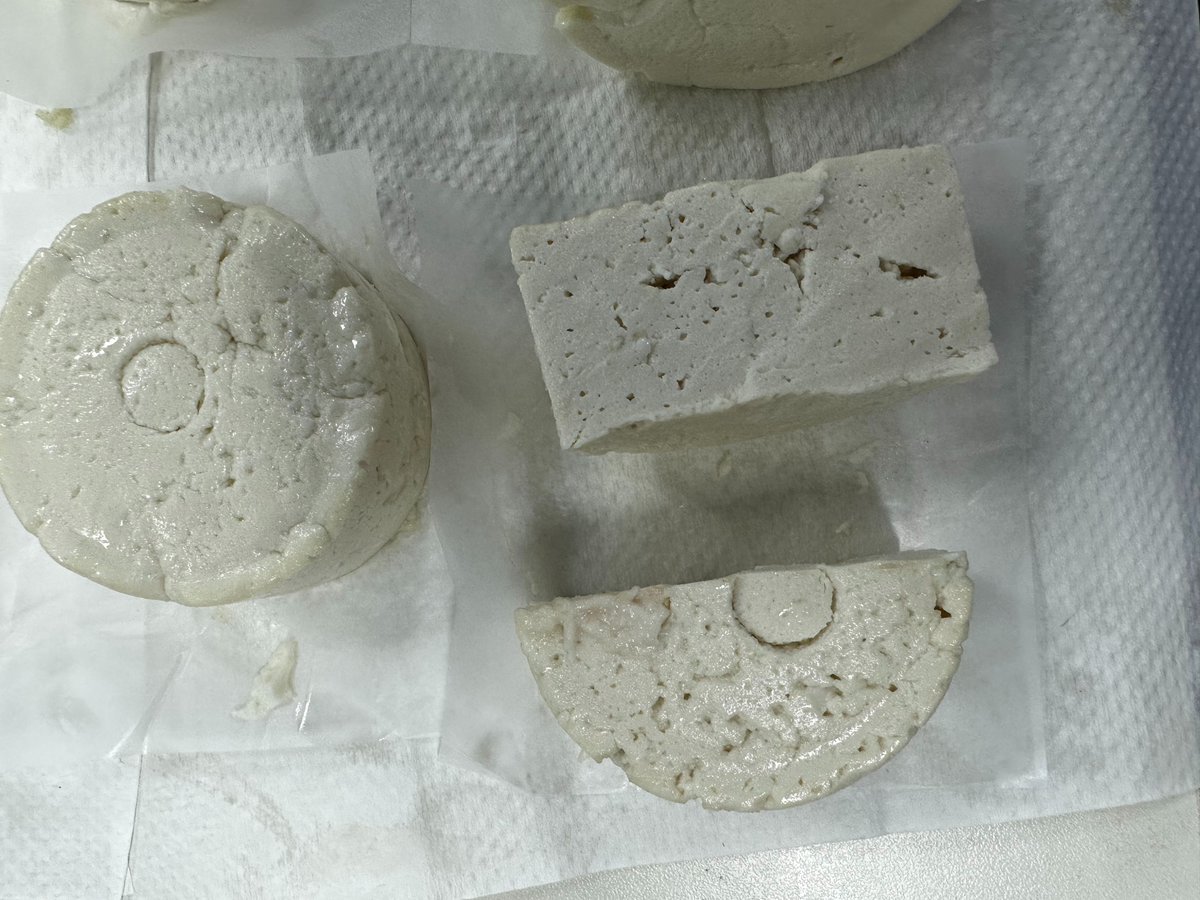 FPGROUP1's tweet photo. ISP emulsification and gel test for meat products

We screened out 6 emulsified products, and tested 6 soy protein isolates in 1:5:5 and 1:4:4 emulsified gels.
#soyprotein #soyproteinisolates #meat #application https://t.co/DevOpcOep8