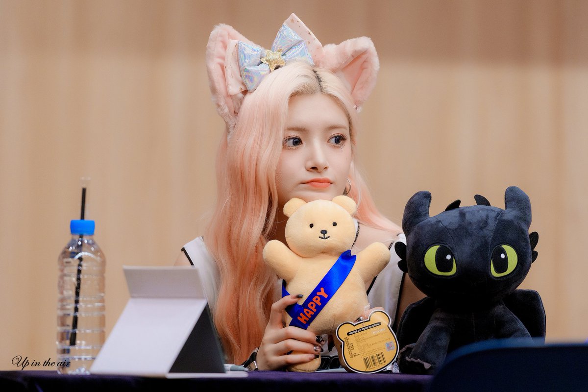 230902 당산 tcc 팬사인회

#왕이런 #이런 #yiren #everglow #에버글로우