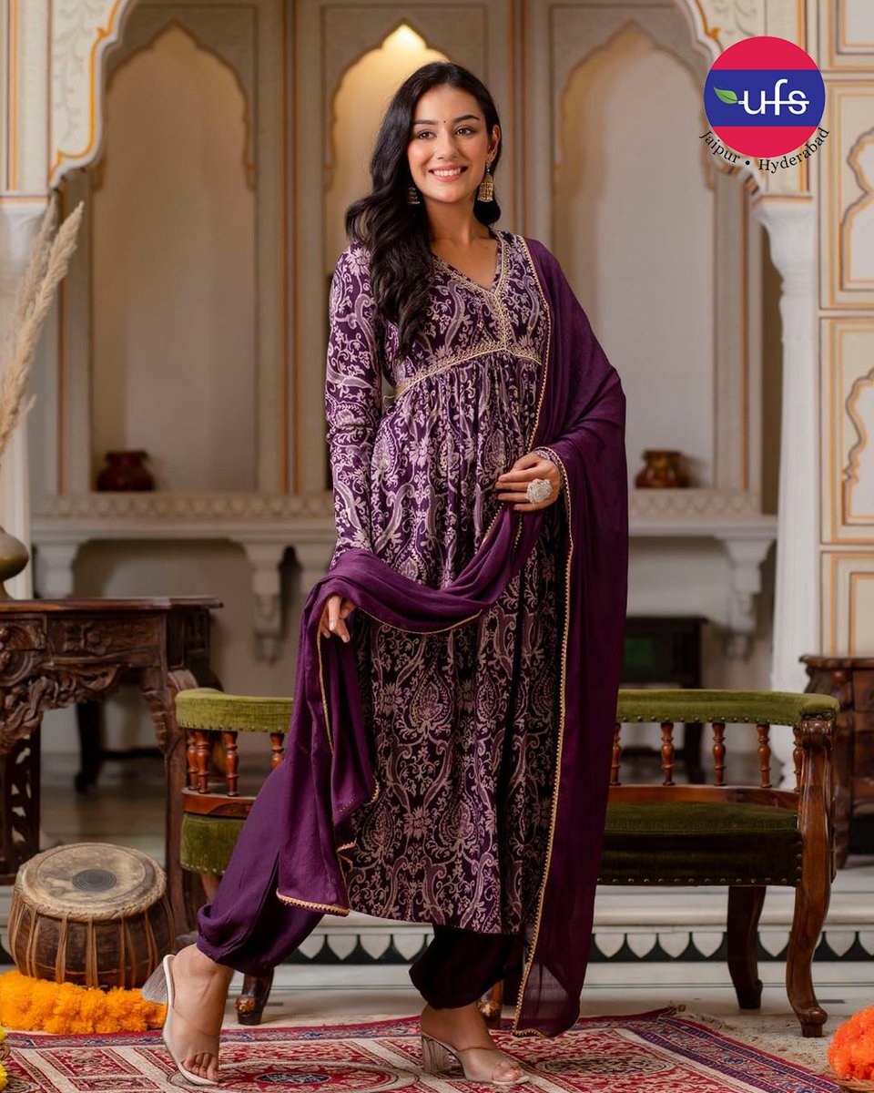 ufs_india's tweet photo. Discover the suits you'll absolutely adore at UFS Stores perfect for elevating your look on any occasion! From classic to contemporary, our collection has your style covered. 

#uniquefancysarees #trending #DRESSES #lehenga #designerclothes #zariwork #ethnicdress #dress #suit https://t.co/gEjR6OcnDE