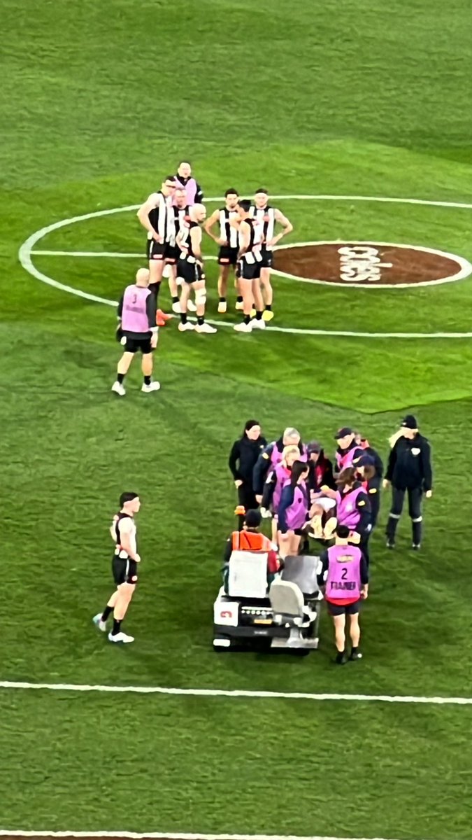 Swoop Luke tweet media