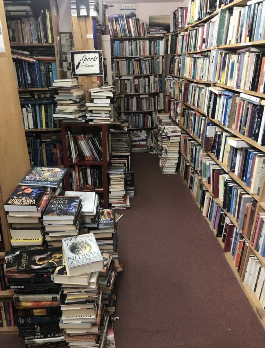 corvidesque_'s tweet photo. @PRINCEGREMLIN phoenix books in san luis obispo california! https://t.co/pAHX35bLBr