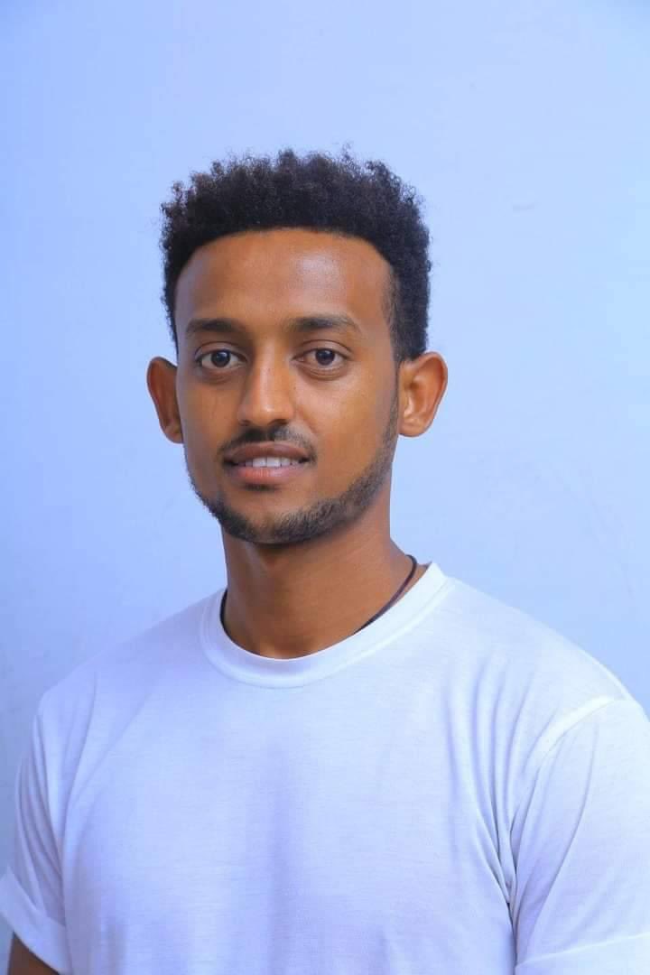 Ruzz_72's tweet photo. Author Kewani Tesfay has been severely beaten by the communist #TPLF gangs in #Mekelle #Tigray
@RAbdiAnalyst @KjetilTronvoll @martinplaut @wallacemick @AlJazeeraWorld @USAmbUN @LaetitiaBader @UNHumanRights @amnestyusa @cnni @FRANCE24 @BBCWorld https://t.co/aUVYBUyN1C
