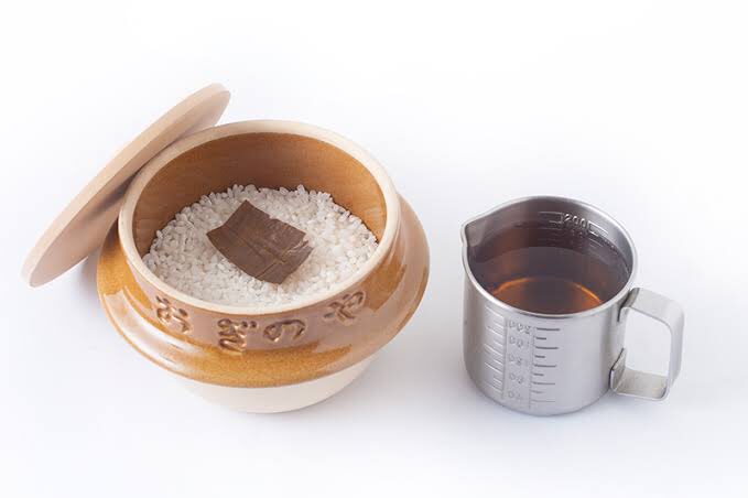 空き釜を利用したご飯の炊き方 | 荻野屋

うちに空いた釜あるからやってみるか🙄
oginoya.co.jp/tougenokamames…

#おぎのや
#峠の釜飯