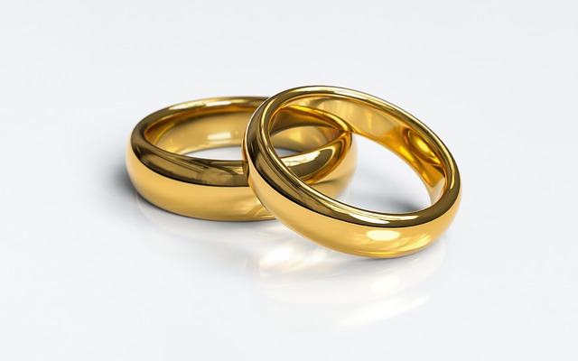 sadeiAsturias's tweet photo. #MNPAsturias 4/4
La edad media de los hombres que contrajeron matrimonio en julio en #Asturias era de 41 años, la de las mujeres de 39.
https://t.co/HCmXvtqslF https://t.co/gTCa8TVzkD