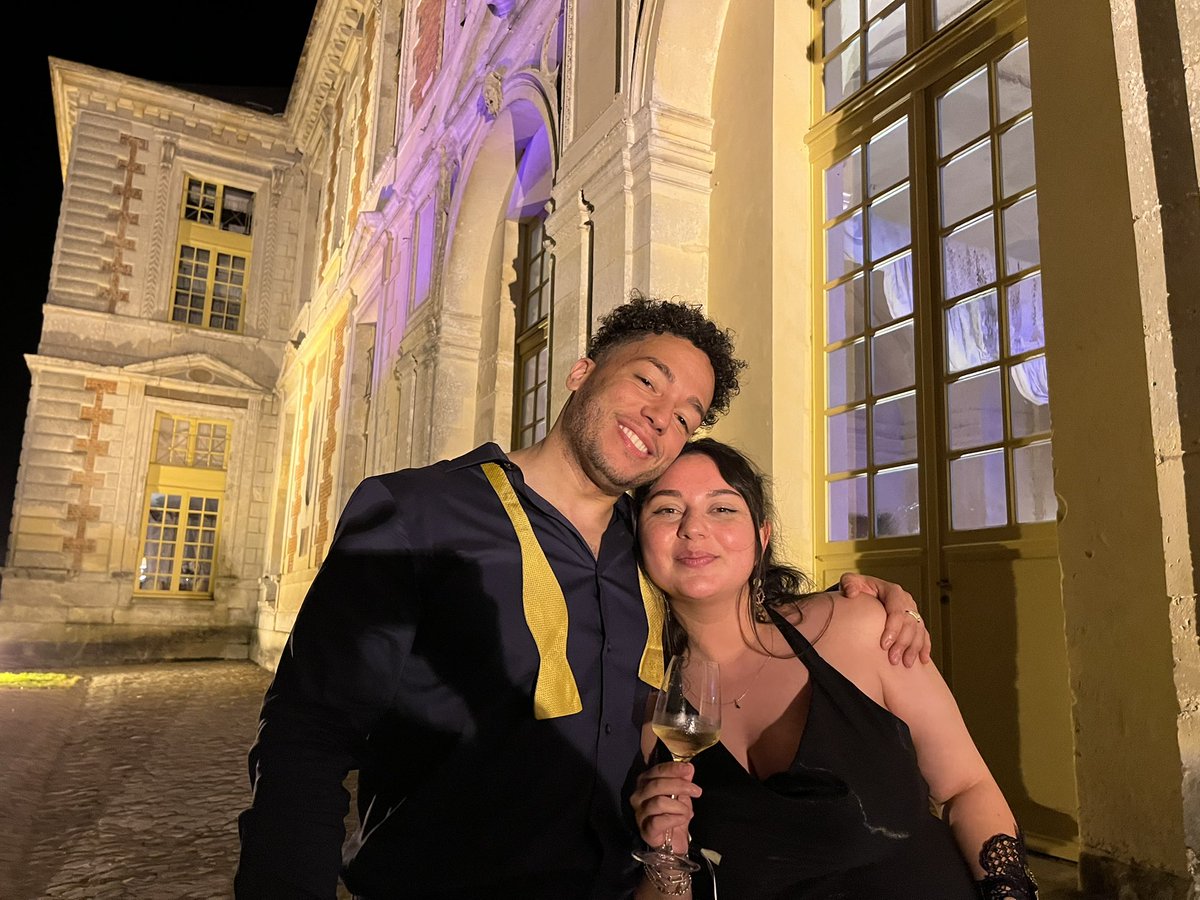 Hernán Ortiz, J.D.🦇🔊 (@nanimalisimo) on Twitter photo 🏰 Fun times, fabulous people, fantastic memories #CastleParty2023
1. Walking to the Party Night 1 w <a href="/FamilyDogecoin/">The Dogecoin Family</a> & @Tulipani_nfts
2. Many laughs w <a href="/ViolettaPJones/">Violet Jones 🎨</a> & sharing/celebrsting (<a href="/metabrewsociety/">MetaBrewSociety</a>) Happy Bubbles
3. Hanging with <a href="/IvoNupoort/">Resident Ivo</a> & Finally great to meet the 🏰 Fun times, fabulous people, fantastic memories #CastleParty2023
1. Walking to the Party Night 1 w <a href="/FamilyDogecoin/">The Dogecoin Family</a> & @Tulipani_nfts
2. Many laughs w <a href="/ViolettaPJones/">Violet Jones 🎨</a> & sharing/celebrsting (<a href="/metabrewsociety/">MetaBrewSociety</a>) Happy Bubbles
3. Hanging with <a href="/IvoNupoort/">Resident Ivo</a> & Finally great to meet the