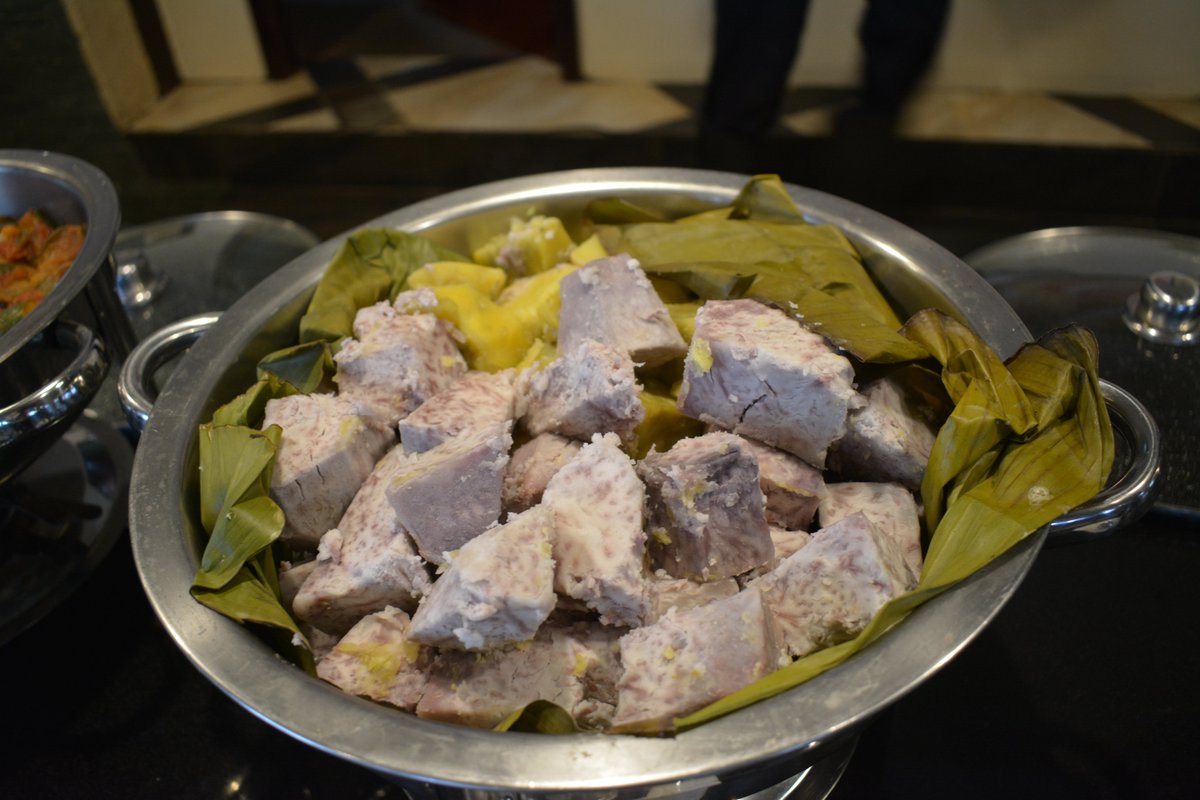 ProteaEntebbe's tweet photo. Indulge in a feast of flavors at our Traditional Buffet Dinner tonight from 6pm to 10pm! 😋🍽️ Join us for an unforgettable dining experience at just Ugx 55,000. See you there! 🌟
#ProteaEntebbe #Traditional #BuffetDinner https://t.co/1e4DH3rxbs