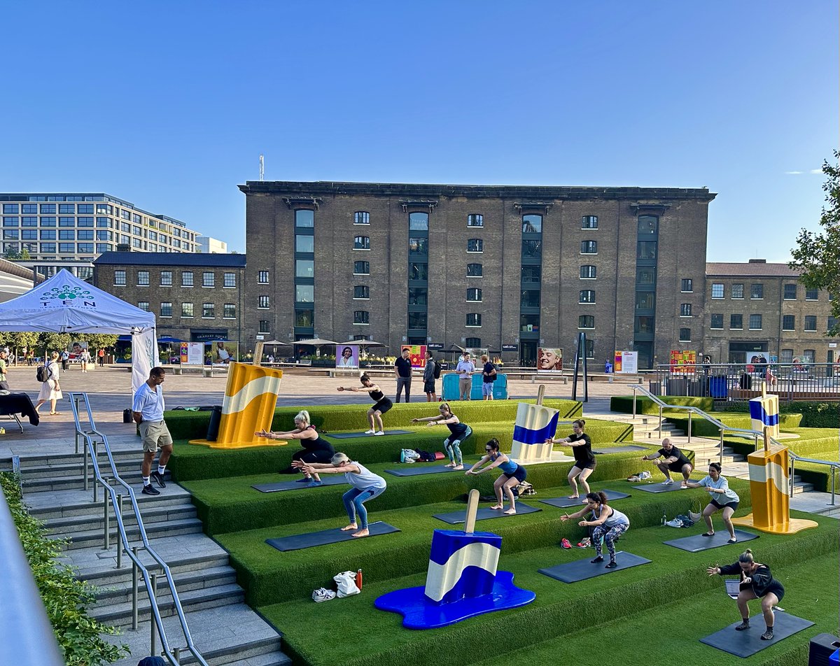 The team at Ten has been busy on the steps of Regent's Canal teaching "Pilates on the Steps". 

We will be hosting a dynamic mat-based Pilates class every Tuesday and Thursday for the rest of September led by Maya and Lydia!

Hope to see you on the steps👏