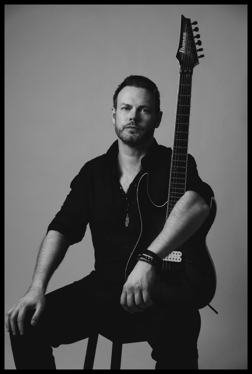 PARACRONA's tweet photo. Our Master Guitarist Øystein Hansen!
Watch our music video, and don't forget to like and subscribe.
https://t.co/4ByNHMXA8O
listen to us on spotify
https://t.co/KSK4AeLyem?

#blackmetal  #Deathmetal  #thrashmetal https://t.co/8Jch7rl6ZD