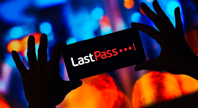 YOKdata_nl's tweet photo. LastPass under fire again as users report stolen crypto keys and losses

Read about it on our YOKdata blog https://t.co/SYl3QNFy9R

#lastpass #crypto #keys #security #privacy #yokdata #blog https://t.co/fwpqkKkQBi