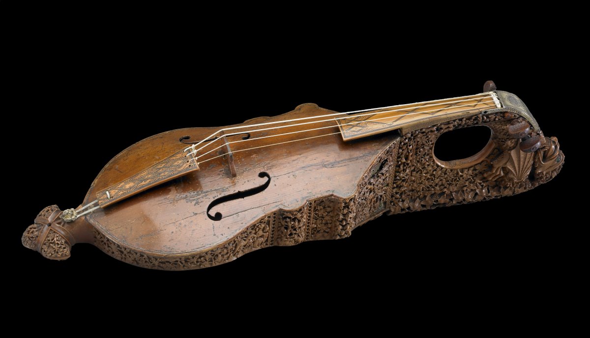 🎻 Intricately carved with fine detail, this instrument was originally made as a citole, the ancestor of the modern guitar 🎸 It is an incredibly rare example of an English musical instrument from the medieval period, and dates to between 1280–1330 ow.ly/fkGy50PHf0e