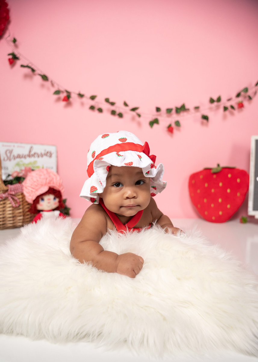 theereallay's tweet photo. https://t.co/ynTERpBBdG

vote for Lai’Lani in the Little Miss Beauty pageant/contest 🥰🩷🤩🤍 we appreciate any votes we can get. thanks!! 😘 https://t.co/6pzmJtJZdc