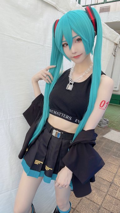 Twitterのコスプレ画像25