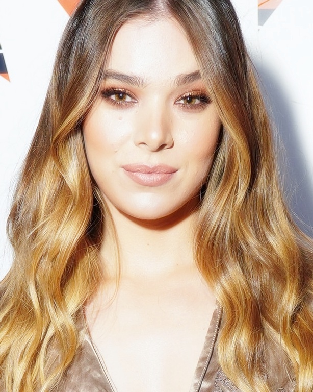 hailee steinfeld pictures (@haileepictures) on Twitter photo 