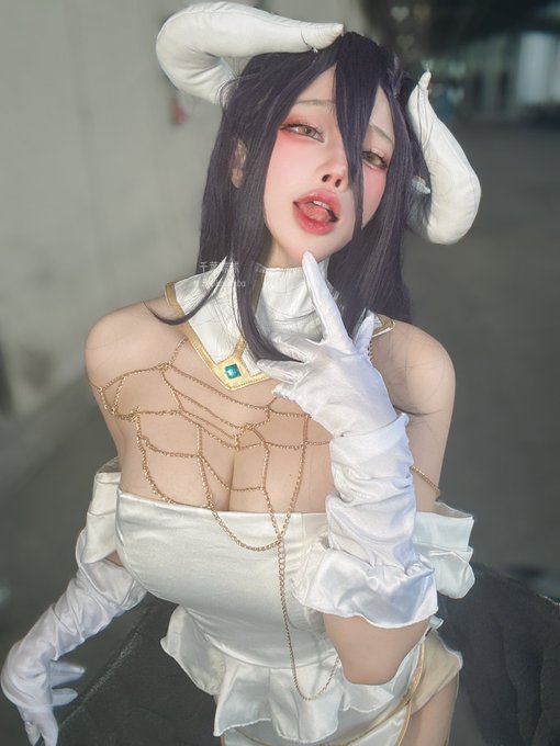 Twitterのコスプレ画像9