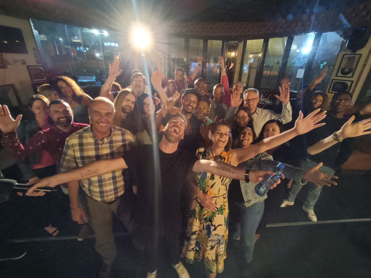 RoryPetzer's tweet image. Last night we had such a big fat comedy jol in Fourways, boet! Loved every minute. Thank you, Joburg. ❤️