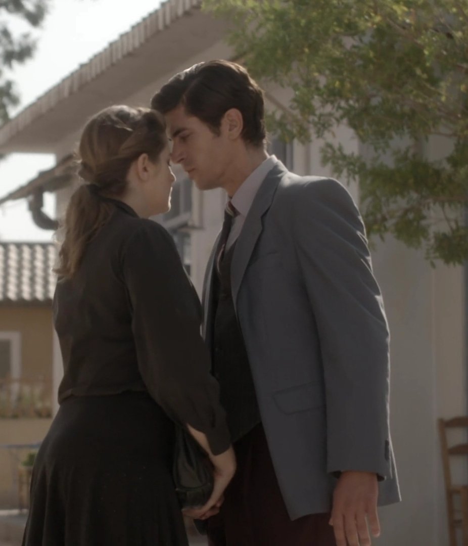 Τζαστ λουκ ατ δεμ
#AgriesMelisses