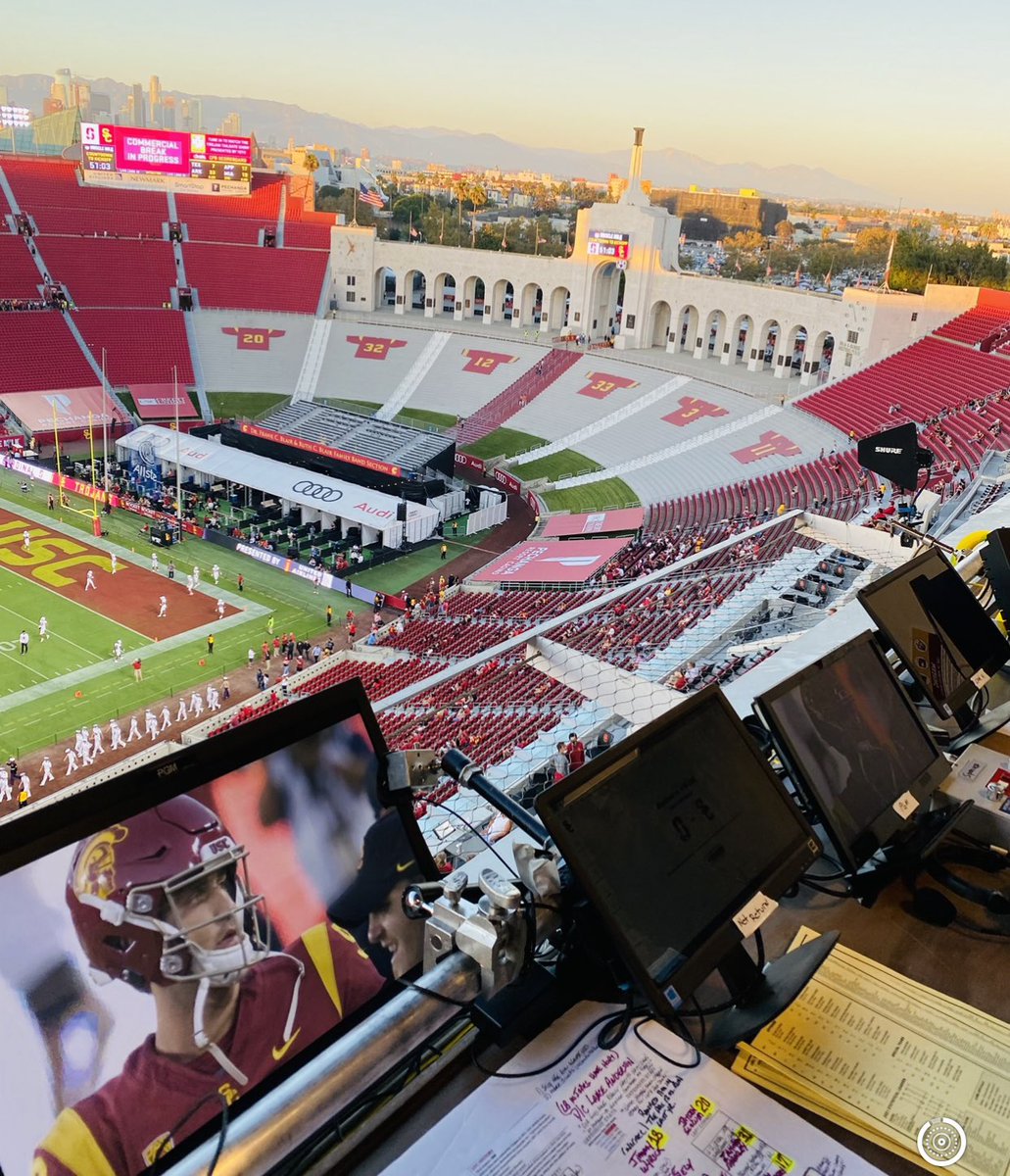 TimBrando's tweet photo. The 1st time I called a game @TheLAColiseum the summer of 85’ Steve Young QB’d the #LAExpress of the old @USFL but once joining @FOXSports it became a “bucket list” Stadium for @uscfootball in 21’ @SpenceTillman and I got there twice in a month but the program was sliding. Much has changed since, and we’ll return Saturday night for a final dose of @p12fbafterdark 9:30ct/10:30et.@StanfordFball @uscfootball @CFBONFOX culminating a quadruple header of 🏈🎧🎙️📺