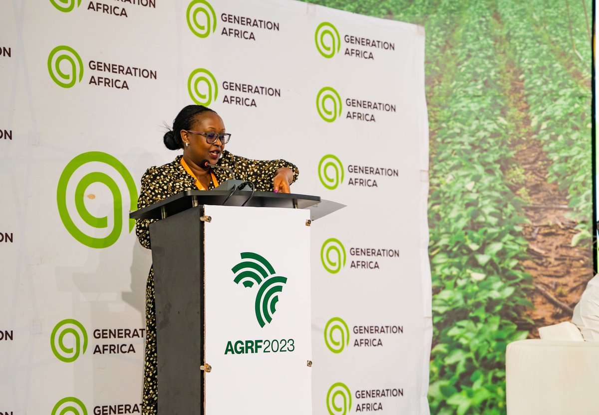 🗣️ Betty Tushabe, Rwanda Country Director at <a href="/Heifer/">Heifer International</a> International, delivering a powerful address at the prestigious Pitch AgriHack/AYuTe Showcase! 🌍✨ #HeiferatAGRF #AGRF2023