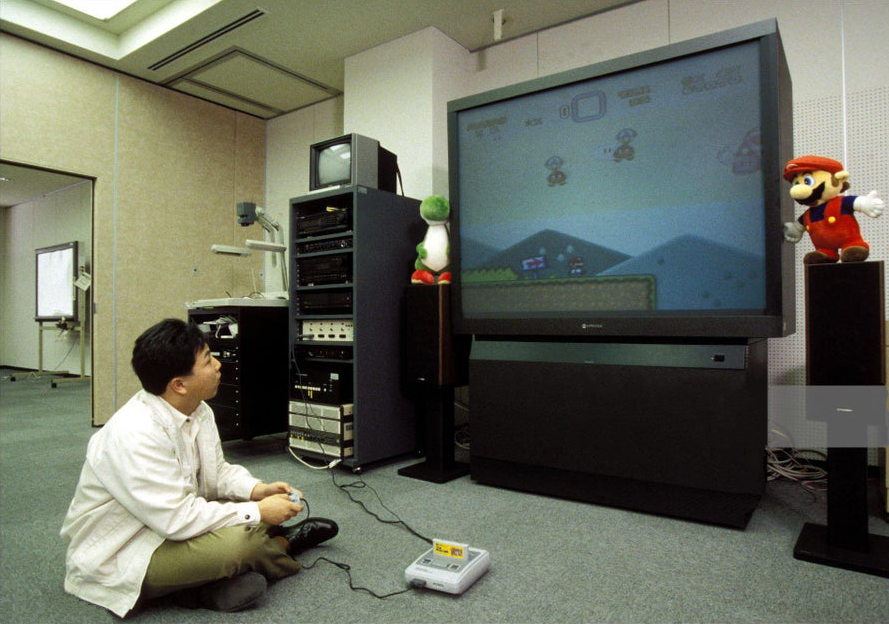 jamesdmor's tweet photo. @PhillipMPope @NostalgiaFolder My friend's family had a TV similar to the one in the picture in the mid-90s. It absolutely dominated the living room as the house wasn't particularly big - they must have spent a significant chunk of their money on it. https://t.co/bMN0aPRrYM
