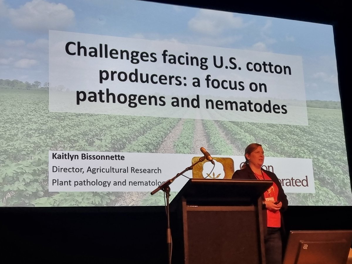 Kaitlyn Bissonnette (US Cotton Incorporated) sharing the challenges in US cotton at the AACS conference.
<a href="/AusCottonSci/">Australian Cotton Science</a>