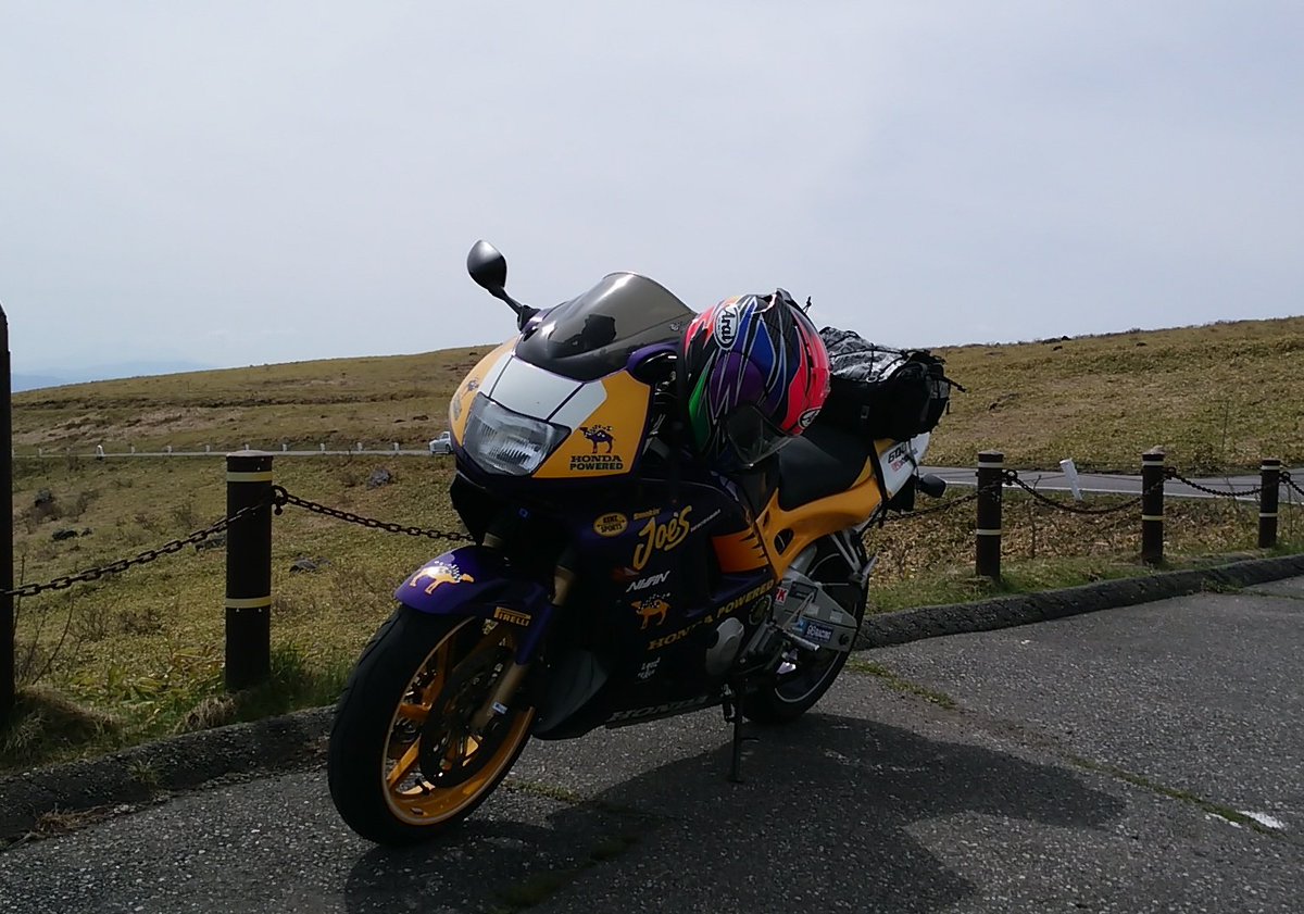 RH_Journey's tweet photo. CBR600F3スモーキンジョー。
一目惚れでした、二回も買ってしまったほど好きでしたね。
とても乗りやすく、今でもまた乗りたいと思える1台。
#これを見た人は最初に乗った大型を上げる #CBR600F https://t.co/FGwLmasA6q