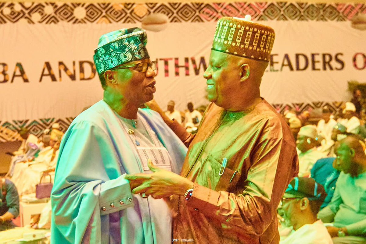 JustusOGD's tweet photo. Beyond the Tribunal, your mandate has been tested by Time, tried by the weather and forged in the crucibles of fire; the tribunal only affirms the strong foundation upon which your mandate stands for the interest of our nation. 

You went into the election prepared than any other in the history of Nigeria. The people bought into your manifesto of a renewed hope; the average Nigerian has an unshaken belief that you will make a difference in their lives, and that is why the Court also "voted" for Nigerians with their verdict. 

Congratulations once again, @NGRPresident @officialABAT PBAT and @KashimSM , Federal Republic of Nigeria.