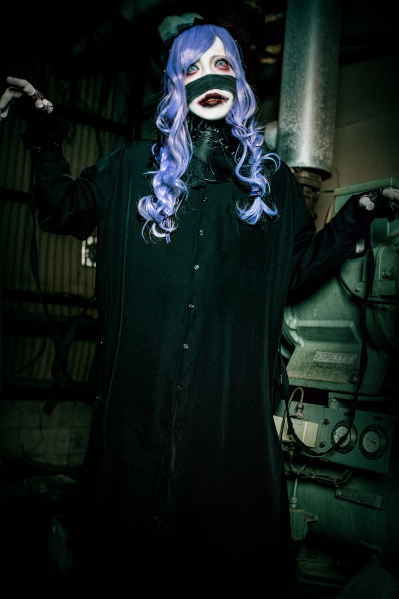 glamscure
新アーティスト写真公開