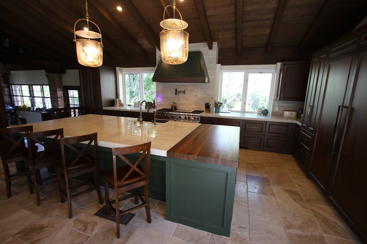 APluskitchen's tweet photo. #Apluskitchen New #kitchenconstruction Brand new constructed from scratch Transitional #designbuild #kitchen in a beautiful home in La Habra Heights, Orange County https://t.co/ZXLaj04h1U https://t.co/4S1Fg83jsn