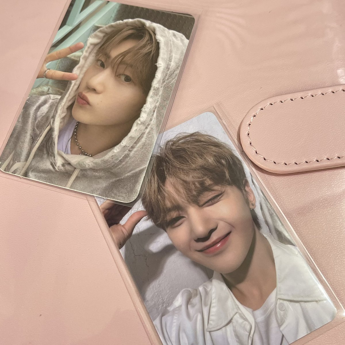 seokprio's tweet photo. ✣  #sellei : wts lfb ph

   ✧ ₱850 — less ₱50 PAYO
   ✧ payo prio or 5 days dop
   ✧ rcbyt: https://t.co/pnpvwI0EcE

             dm to claim 🏄‍♀️

t. zerobaseone zb1 matthew withmuu artbook ld puppy ears hoodie youth in the shade yits shade ver pc https://t.co/vsCkGuq90u
