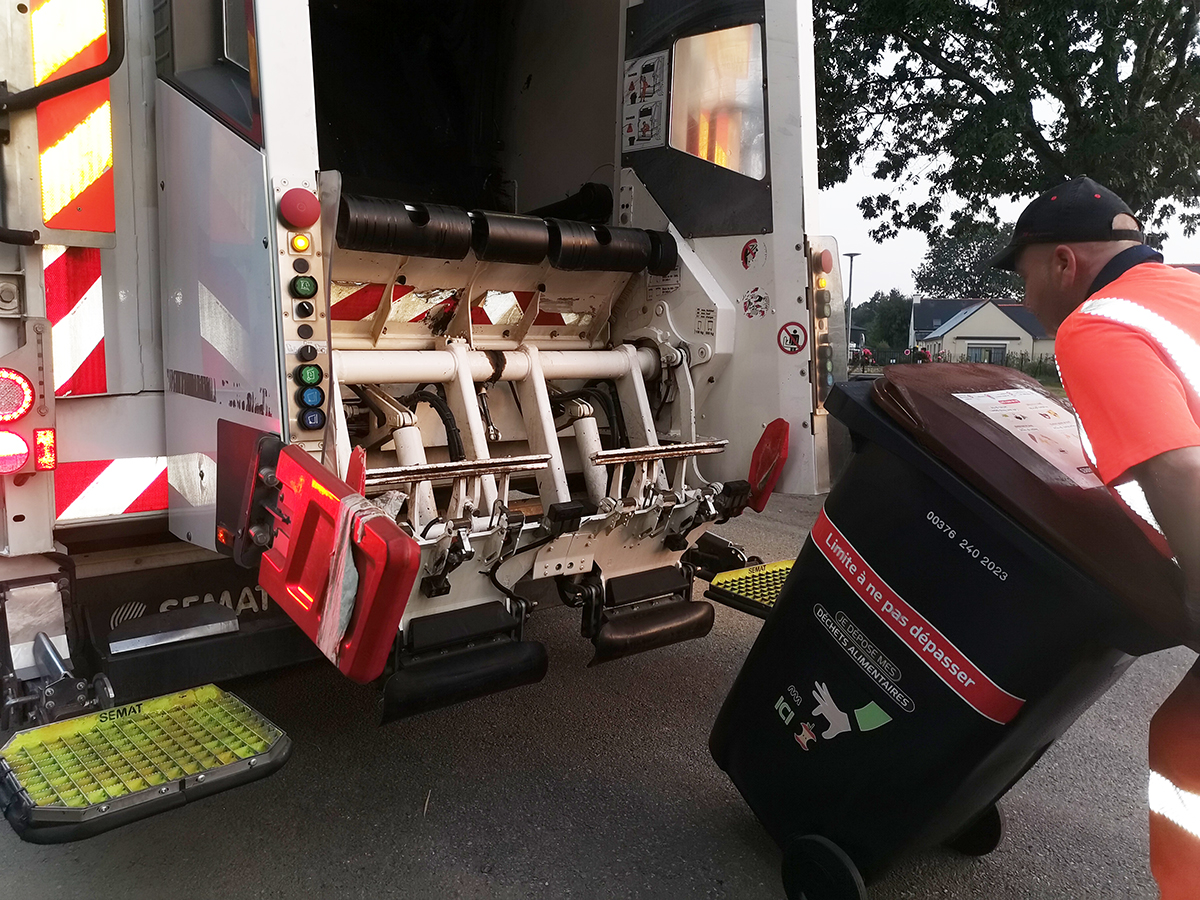 SMICTOM VALCOBREIZH tweet media